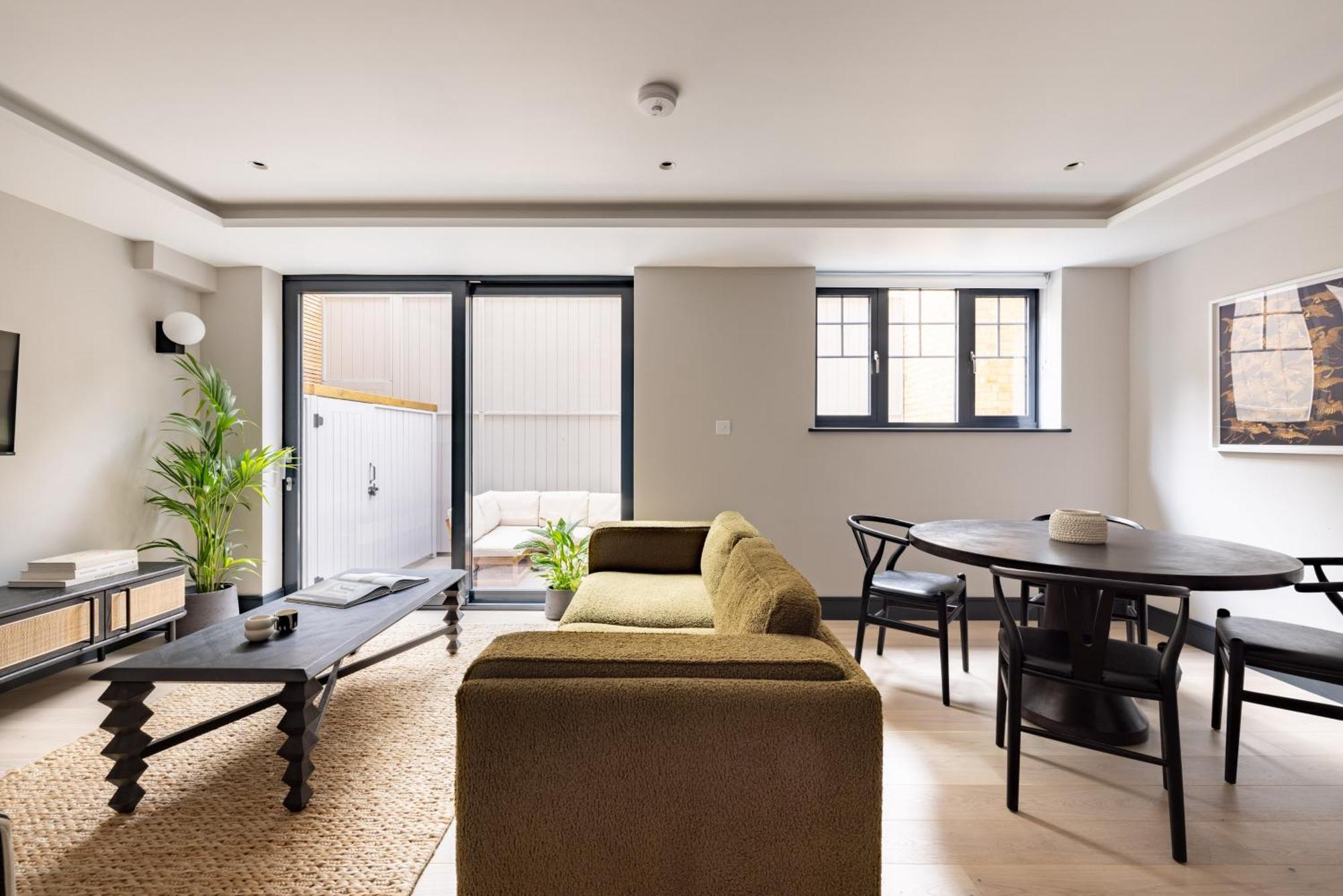 Covent Garden Apartments Лондон Екстериор снимка